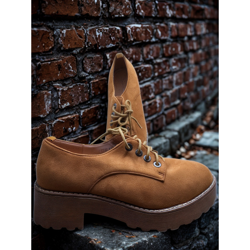 Amor Amore Chunky Leather Lace Up Platform Shoes Sz. 41 10.5 US NWOB